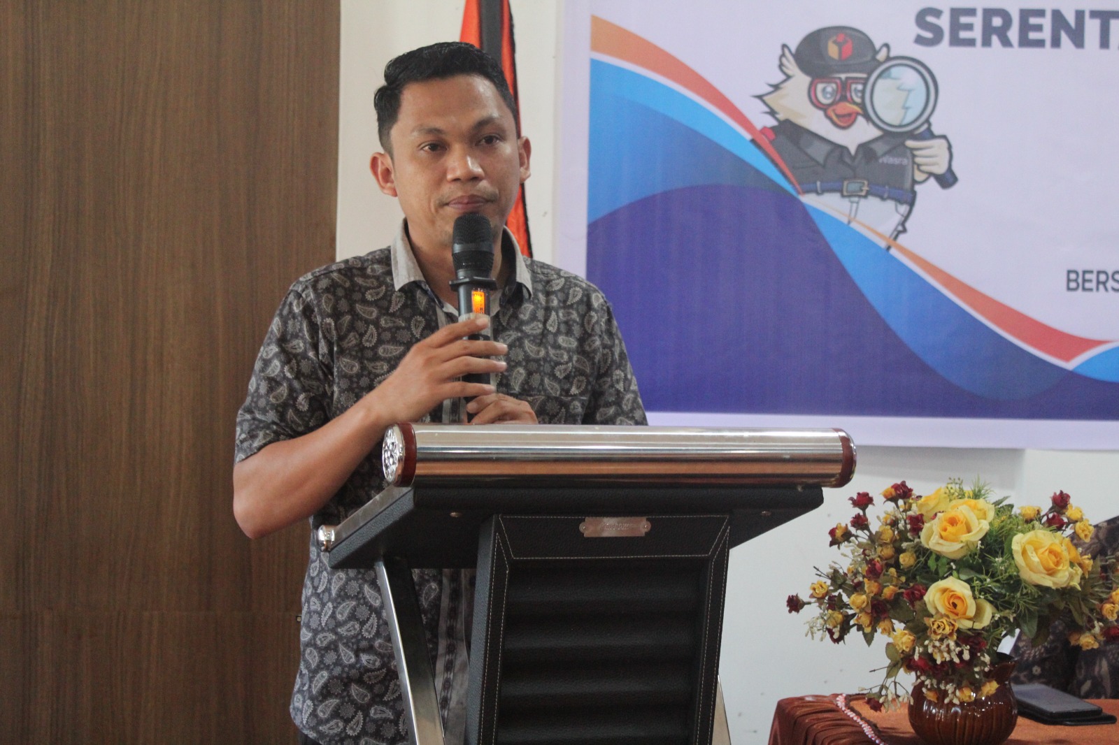 Ketua Bawaslu, Taufiq Rizal L. Liara, S.Pd